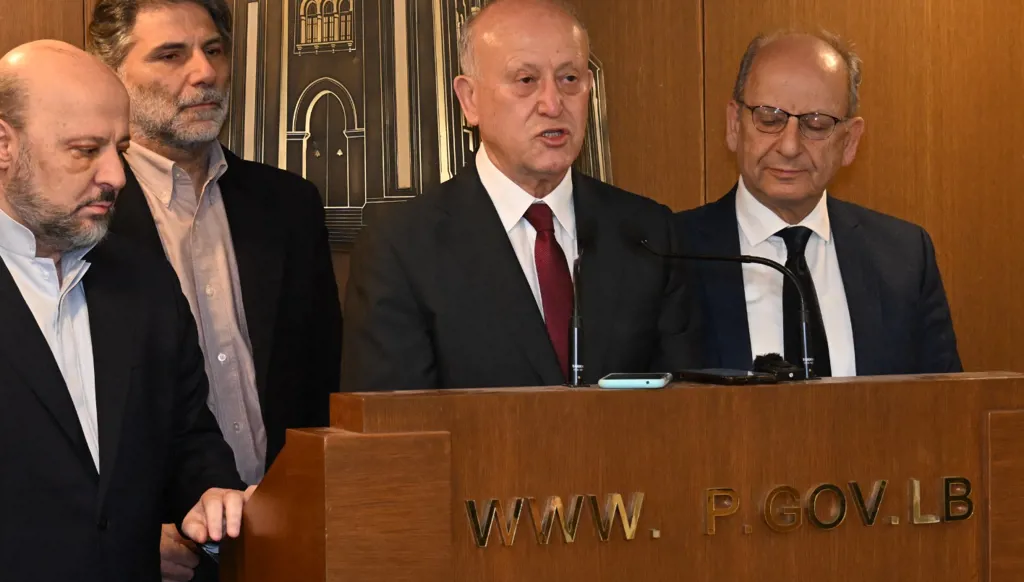 ريفي يتقدّم باقتراح قانون لحظر حزب البعث في لبنان