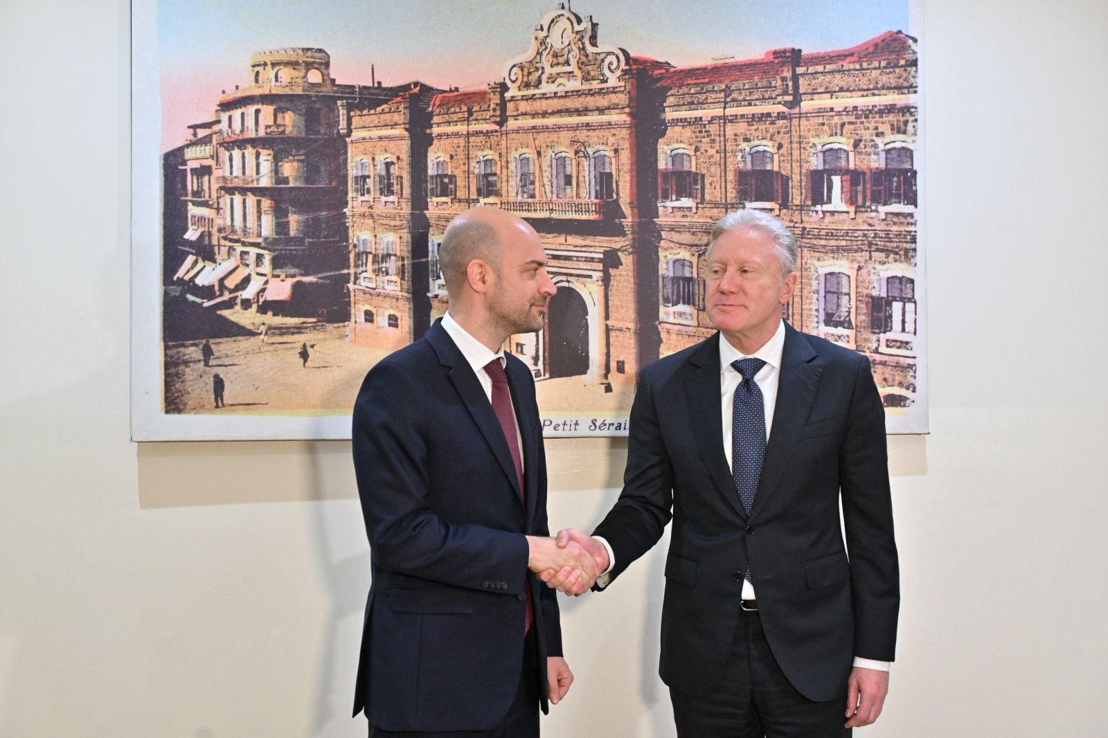 بارو في وزارة الخارجية (حسام شبارو).