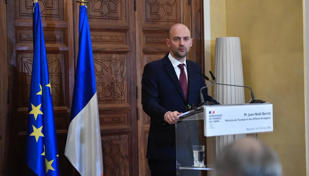 بارو من قصر الصنوبر: يجب مواصلة التقدم بعزم في حصر السلاح والاصلاح المالي