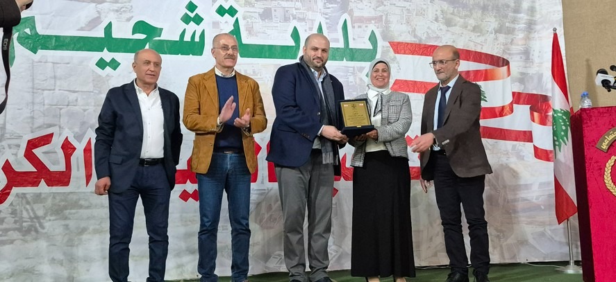 وزير الصحة في شحيم. (الوكالة الوطنية)