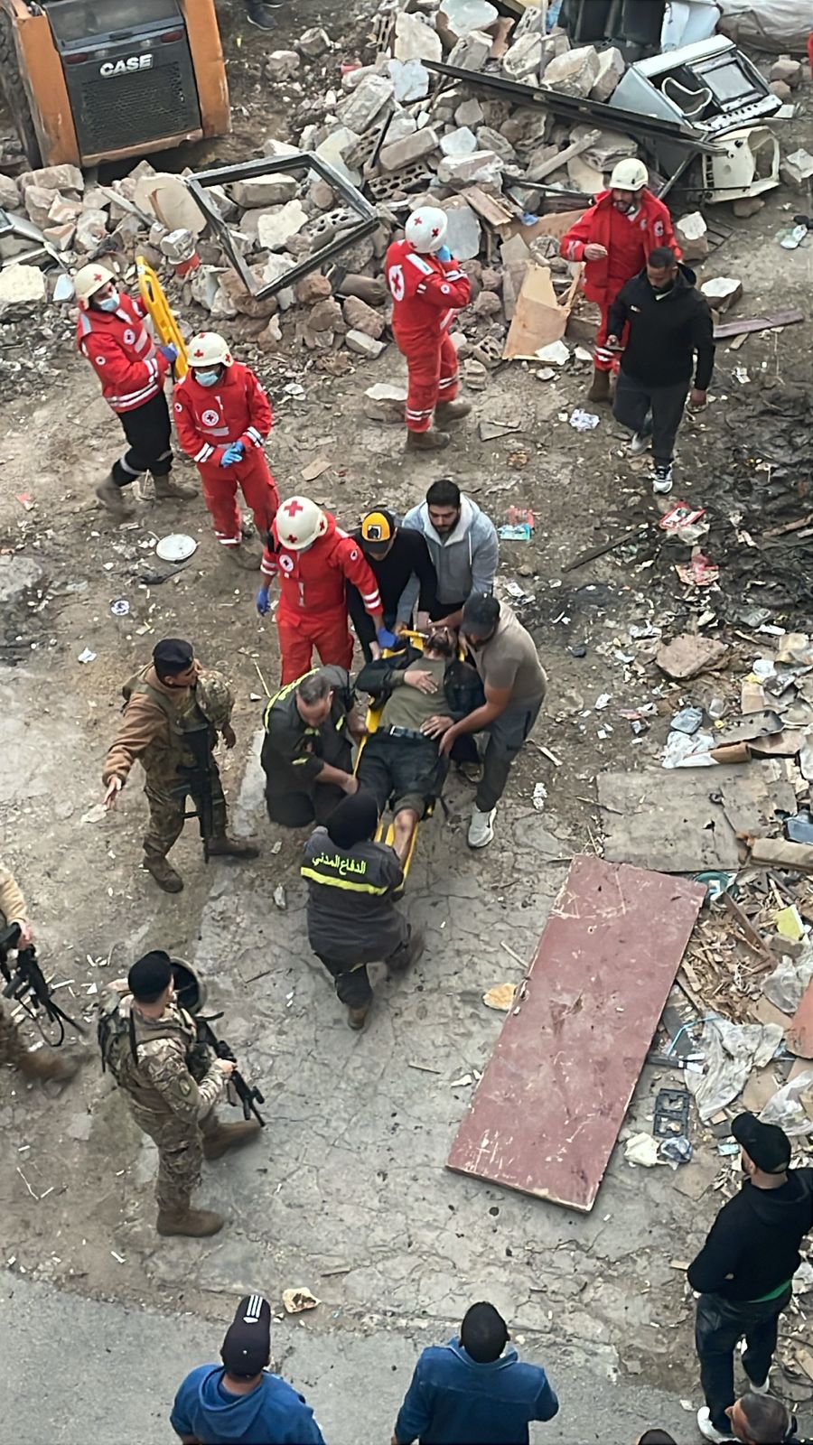 عمليات الإنقاذ في طرابلس (النهار).