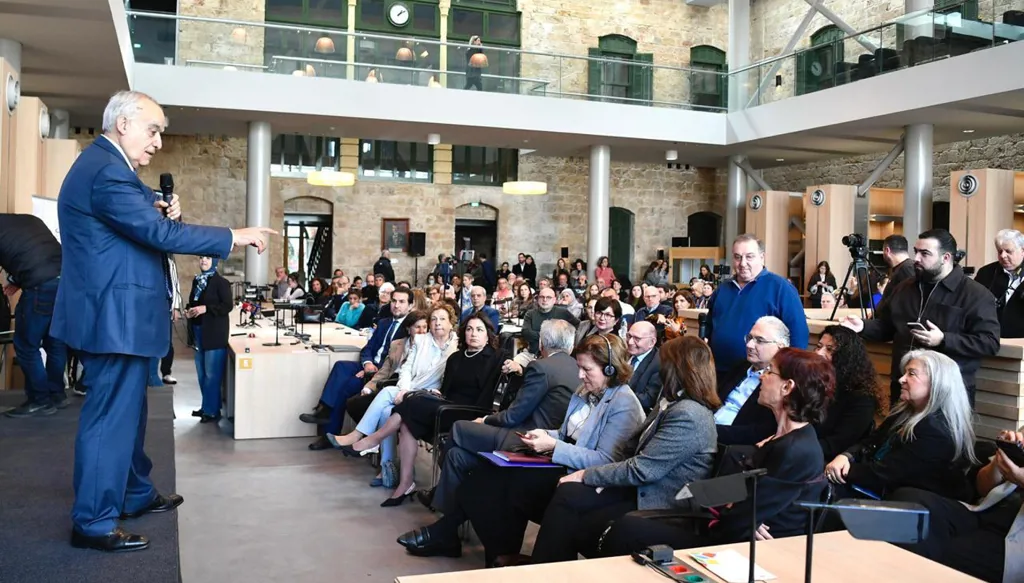 استراتيجية الصناعات الإبداعية والثقافية