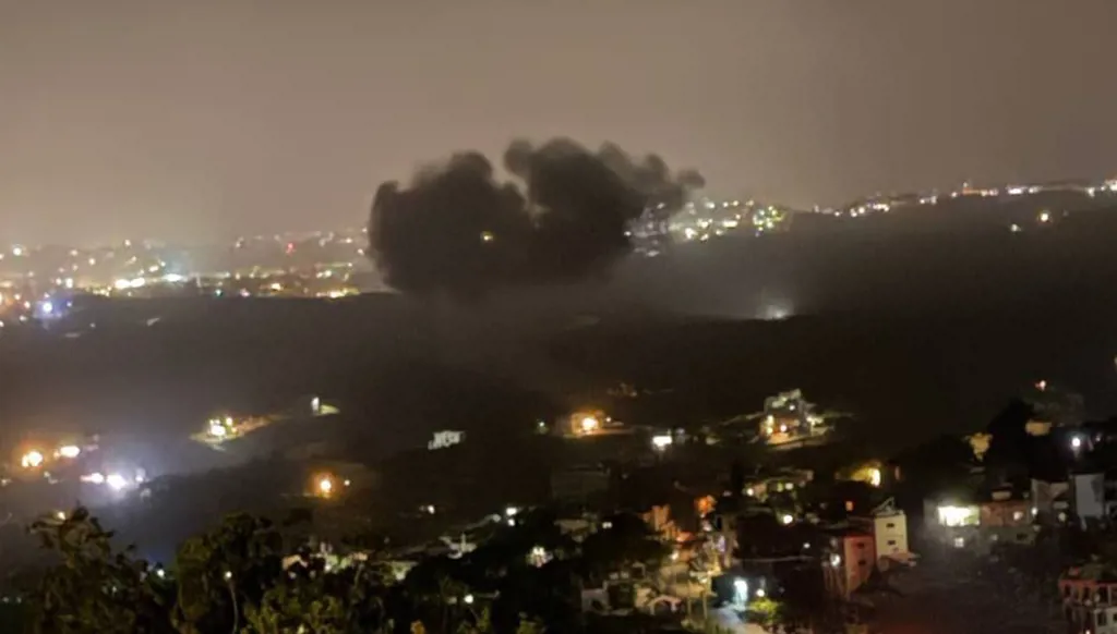 غارات إسرائيلية تستهدف جنوب لبنان (فيديو)