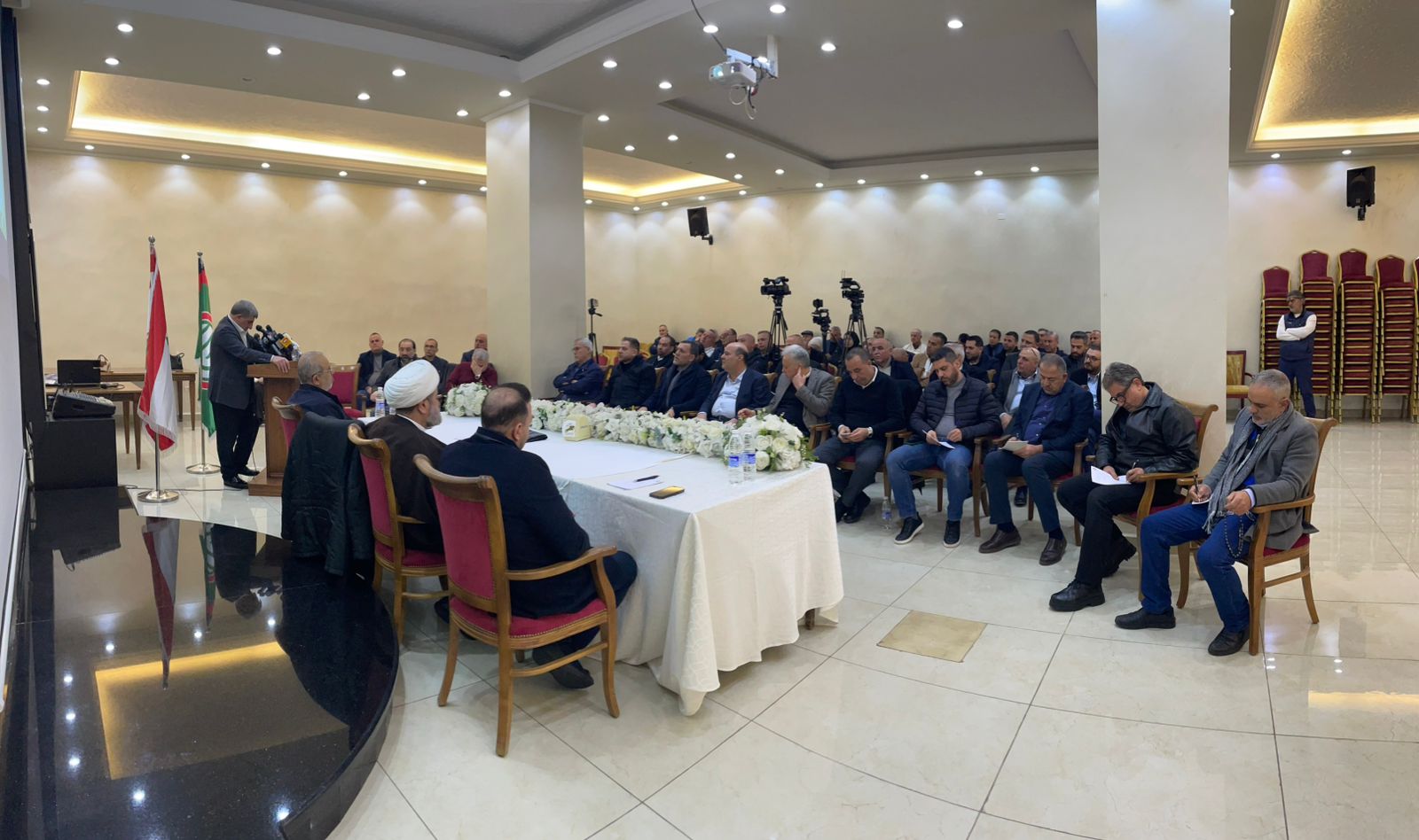 جانب من الحضور في الورشة (النهار).