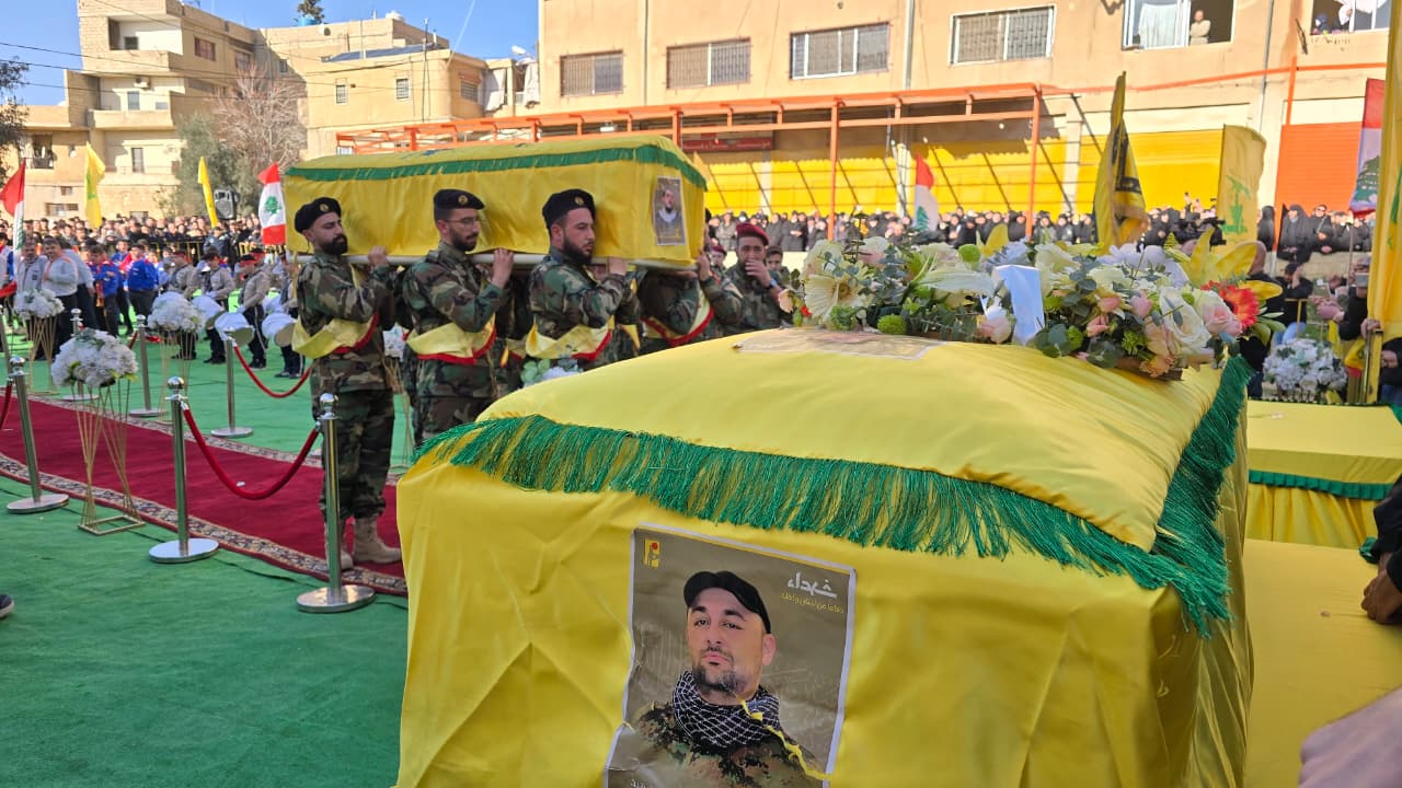 جانب من التشييع. (النهار)