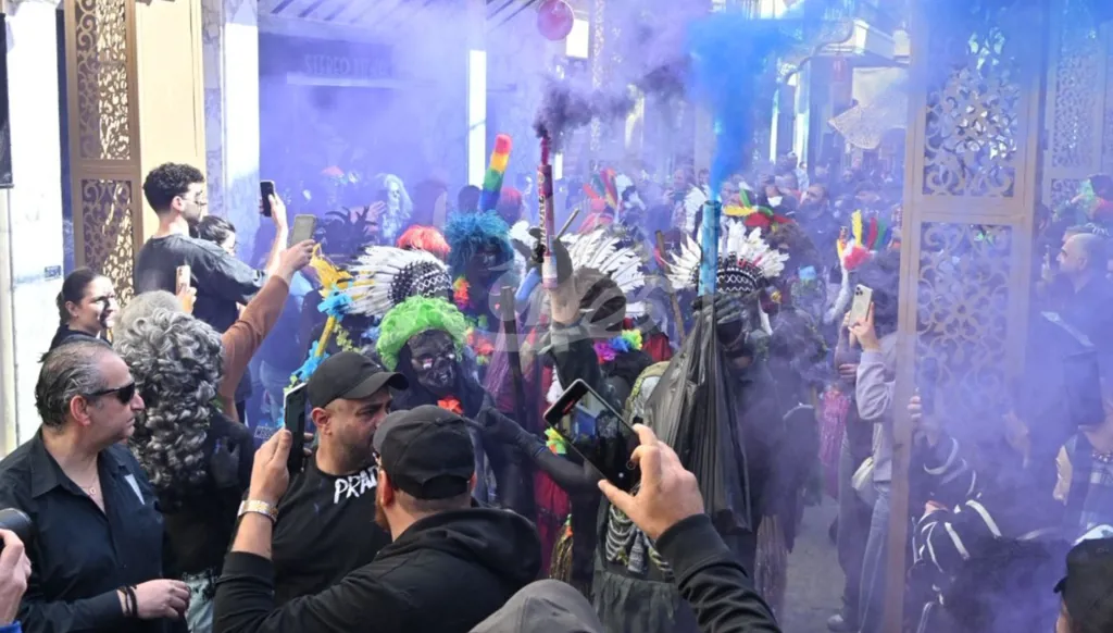 بالصور- مدينة الميناء في طرابلس تُحيي مهرجان "الزامبو" قبل بدء الصوم لدى الطوائف المسيحية الشرقية