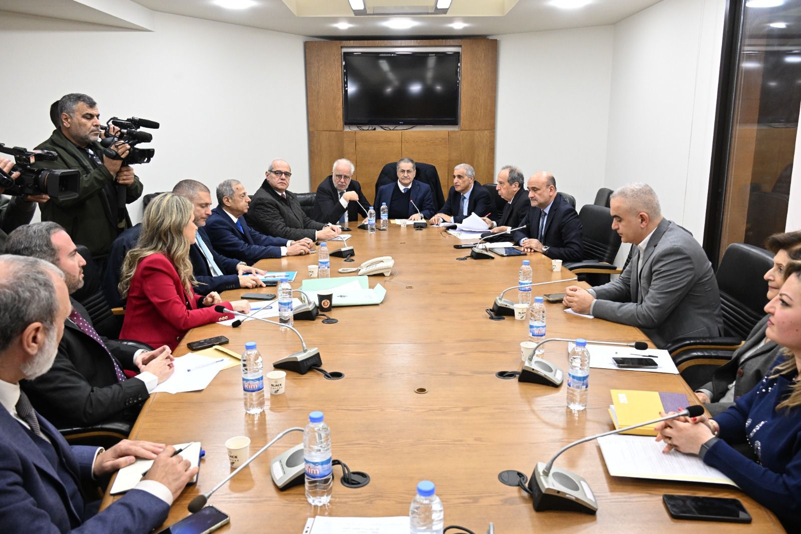  الاجتماع الذي عقدته لجنة حقوق الإنسان النيابية. 