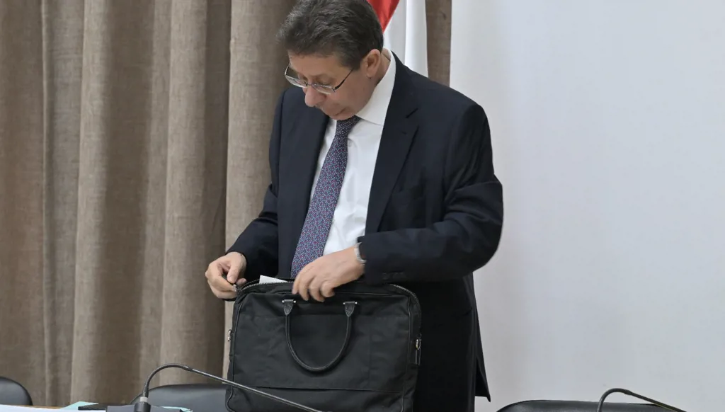 كنعان :النقاش العام حول تعديل قانون إعادة هيكلة المصارف انتهى وجلسة الأسبوع المقبل