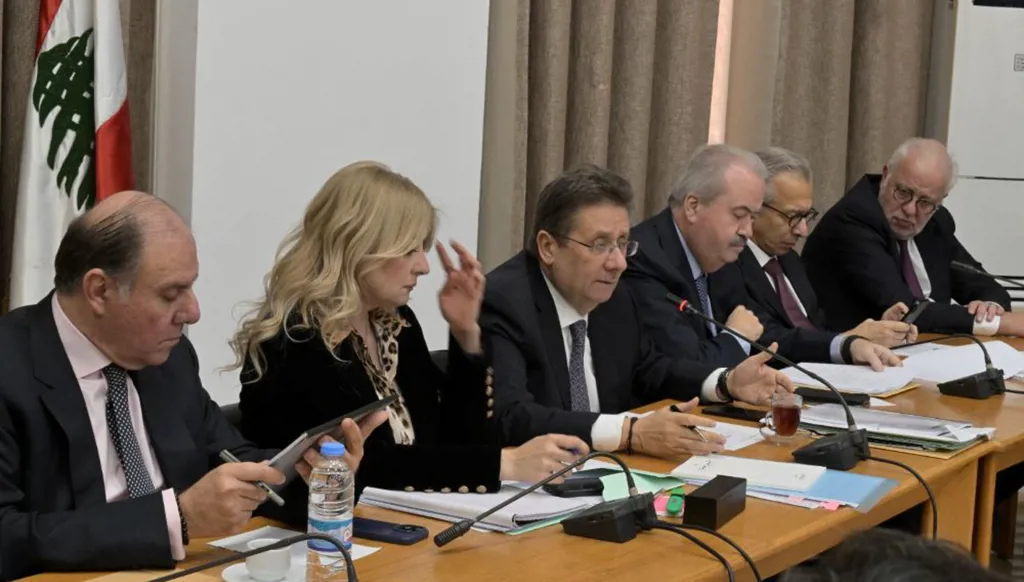 تهديد إسرائيلي للبنان... بين التهويل والنفي رسالة "تضامن" لاجتماع القاهرة مع الدولة