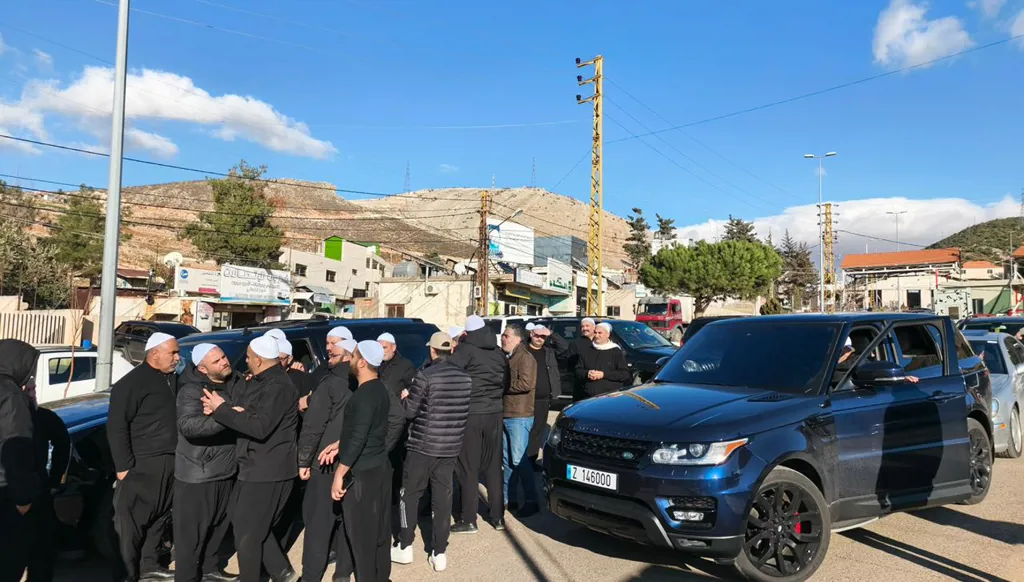 بالصور - بمساعي من "التقدمي"... إطلاق سراح معتقلي اشتباكات أشرفية صحنايا الدروز