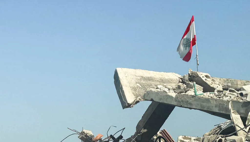 حياة وسط الحداد في جنوب لبنان: أين وقف إطلاق النار؟