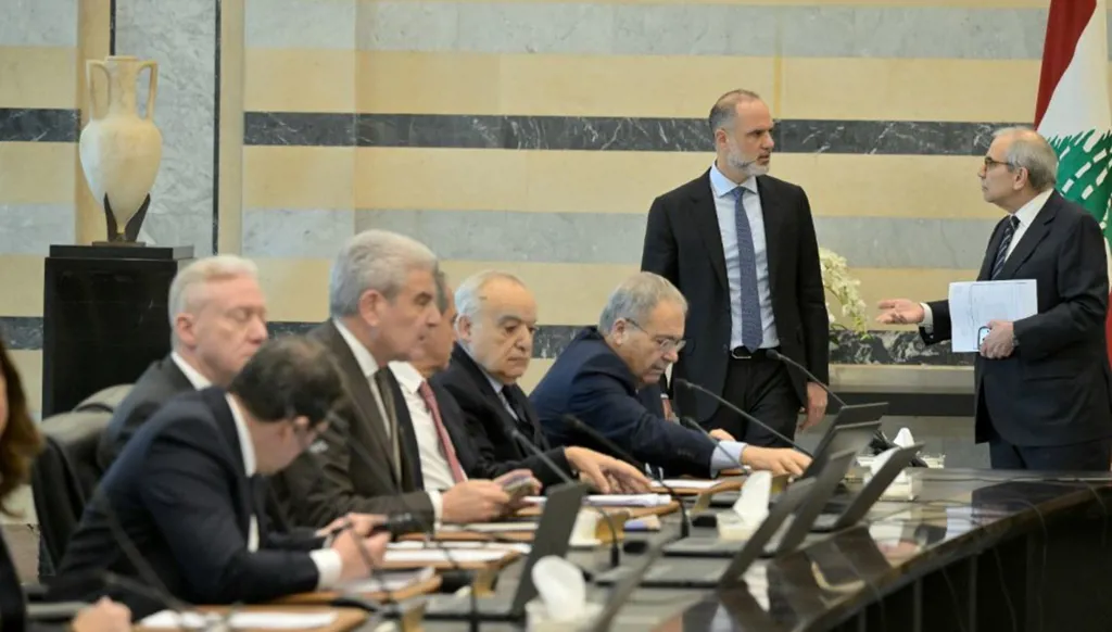 إنذار إسرائيلي غير مسبوق يفرغ الضاحية من سكانها اعنف ردّ لسلام على قاسم وملاحقة الحرس الثوري