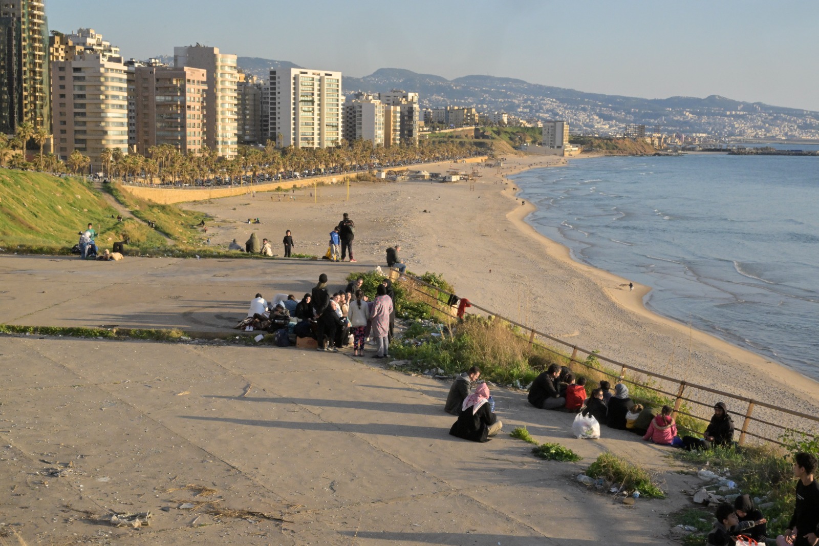 النازحون من الضاحية الجنوبية لبيروت (نبيل اسماعيل)