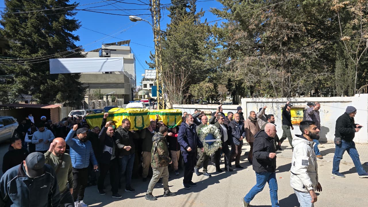 تشييع الضحايا (لينا اسماعيل)