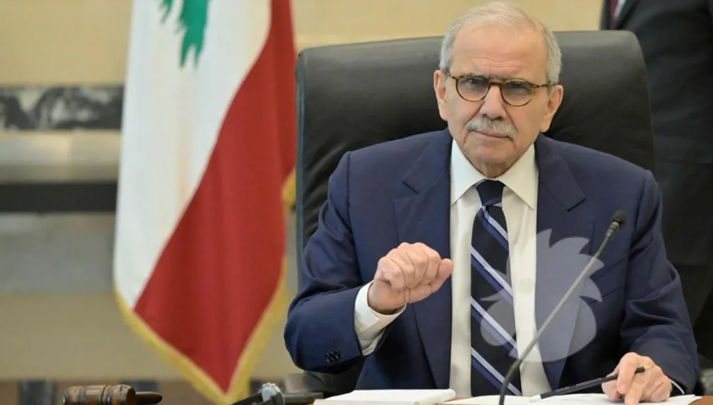 جلسة لمجلس الوزراء في السرايا الحكومية (صور)