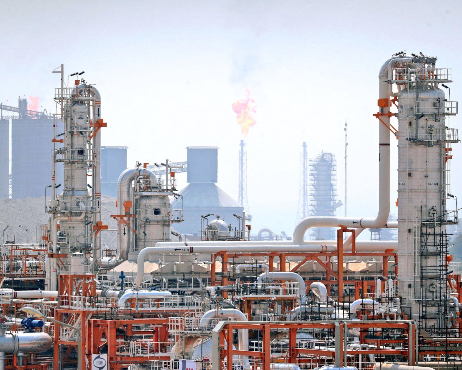 مصفاة الغاز في حقل بارس الجنوبي بإيران. (إعلام إيراني)