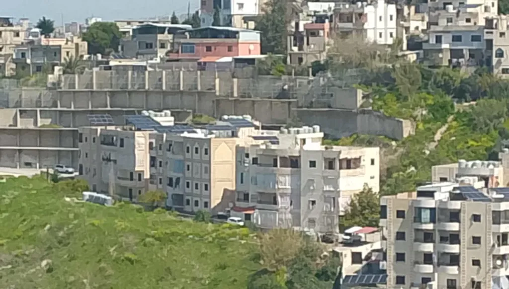 غارة إسرائيلية على مخيم المية ومية-صيدا... واستهداف لشاحنة في الشبريحا-صور