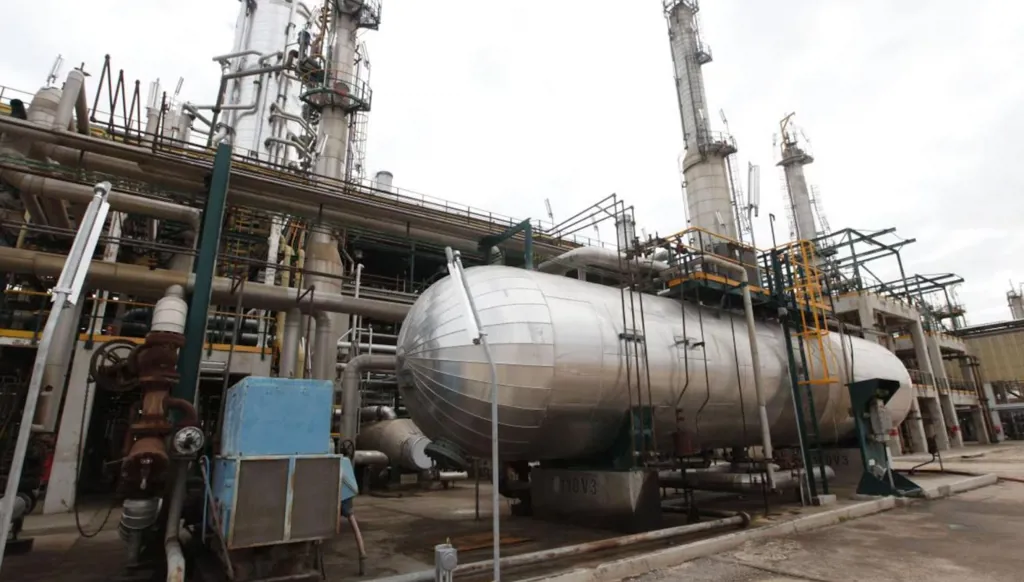 ليبيا ساحة رخوة لـ"حرب الظل" الإيرانية؟