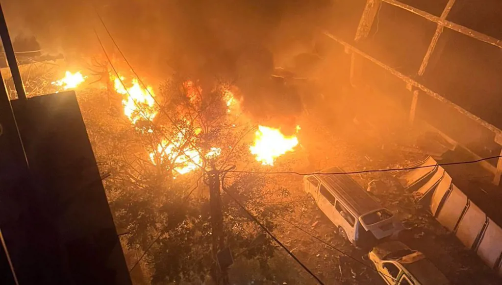 بالفيديو - ثلاث غارات إسرائيلية تستهدف منطقة الجناح في بيروت