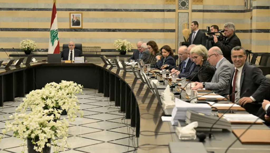 الجهود اللبنانية تتخبّط وسط التصعيد والانسداد الدولي... عون وسلام في شهر الحرب يجدّدان التزامات الدولة