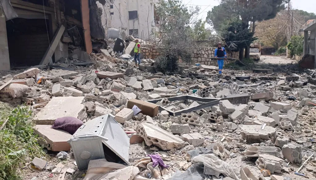 خطف مواطن من شبعا... وغارات إسرائيلية تستهدف الضاحية الجنوبية والبقاع والجنوب