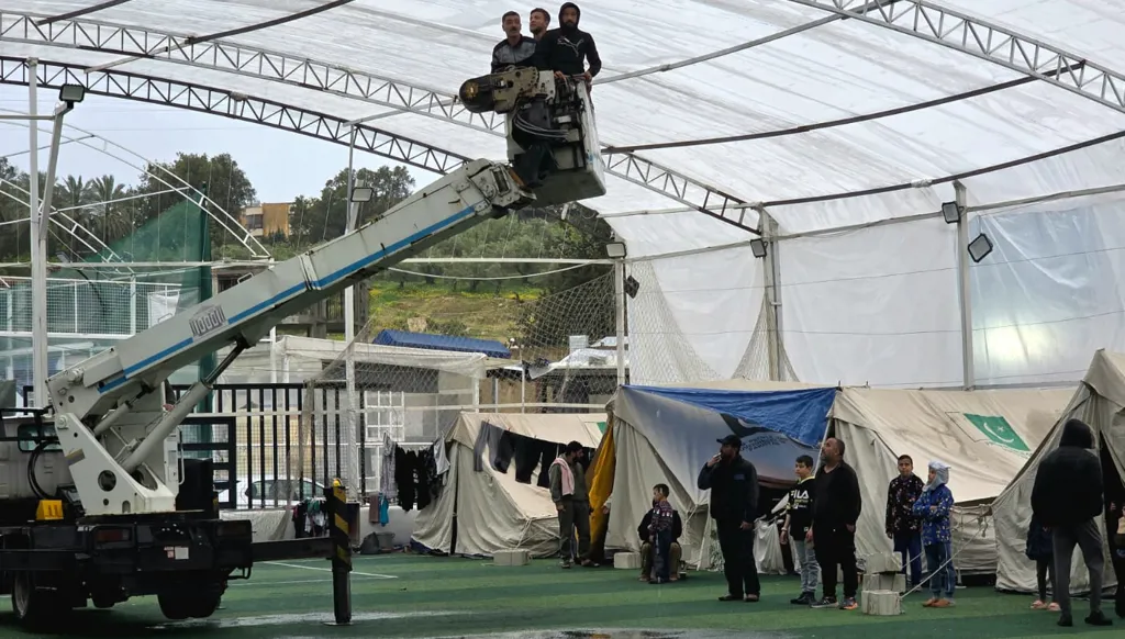 أزمة النزوح في صيدا (أحمد منتش). 