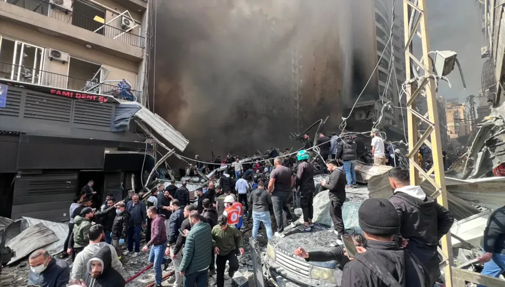 مآس تتكرر والمصابون في الغارات الإسرائيلية بالمئات...كيف واجه القطاع الصحي اللبناني التحدي؟