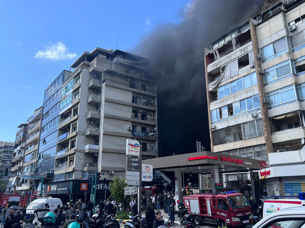 المشهد في بيروت (تصوير نبيل إسماعيل).