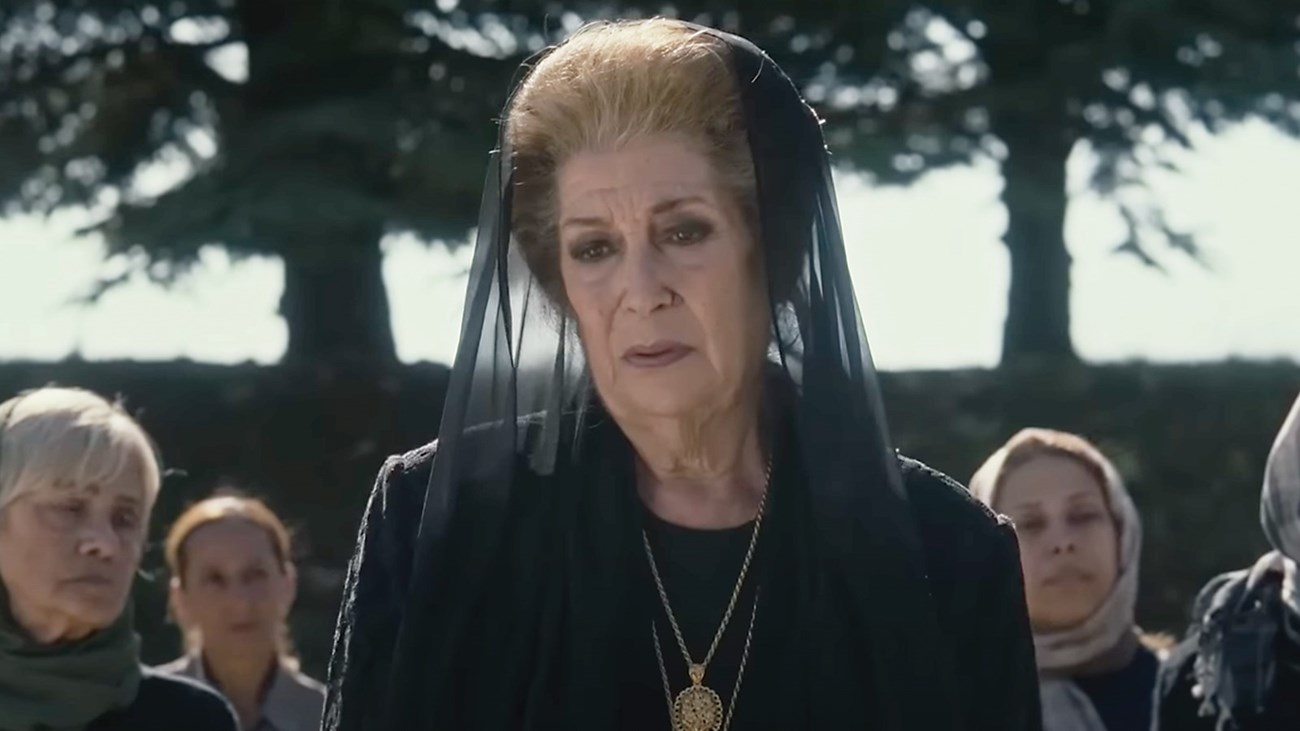 القديرة منى واصف.