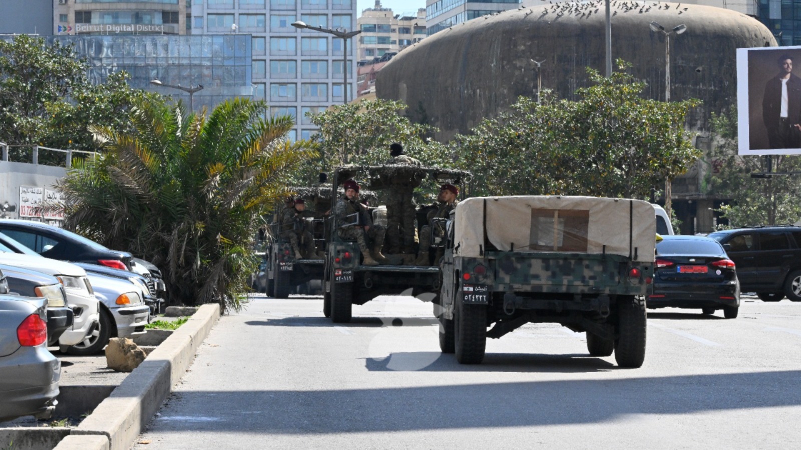 انتشار للجيش. (نبيل إسماعيل)