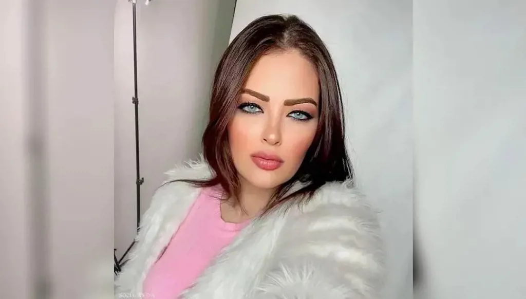 ألقت بنفسها من الطابق الثالث عشر خلال بث مباشر.. من هي البلوغر المصرية بسنت سليمان؟