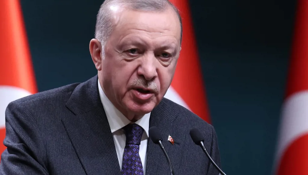 إردوغان: الهجمات الإسرائيلية على لبنان تقوض آمال السلام