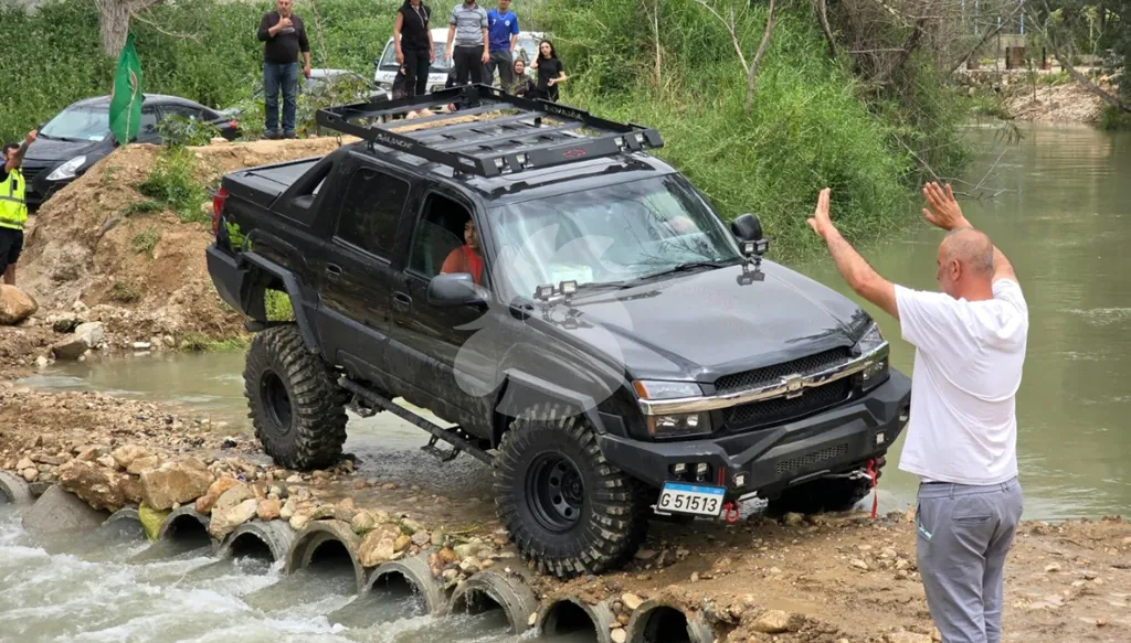بعدسة "النهار"... عبور غير آمن على ضفّتَي الزرارية وطيرفلسيه وبدياس في جنوب لبنان بعد تدمير الجسر