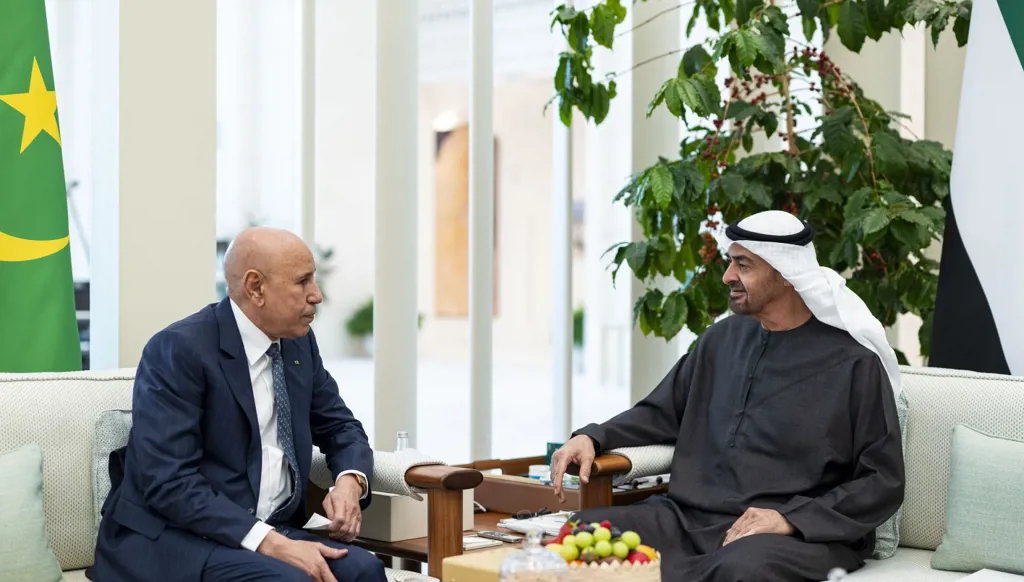 محمد بن زايد يبحث التطورات الإقليمية مع الرئيس الموريتاني