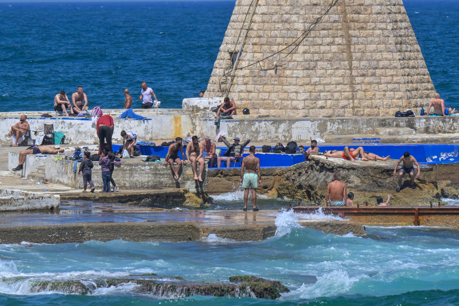 الكورنيش البحري. (نبيل اسماعيل)