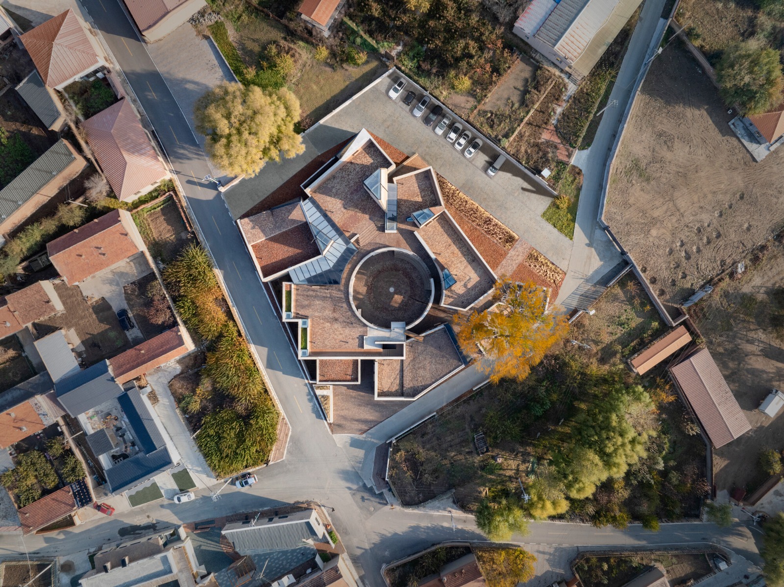 “مركز قرية ووست ووسوتو“ في الصين.