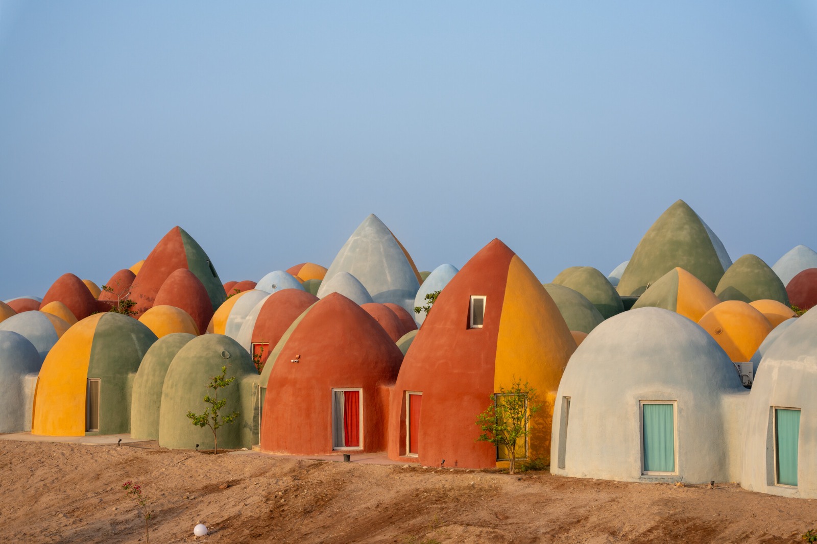 مشروع “مجرّة“ في جزيرة هرمز.