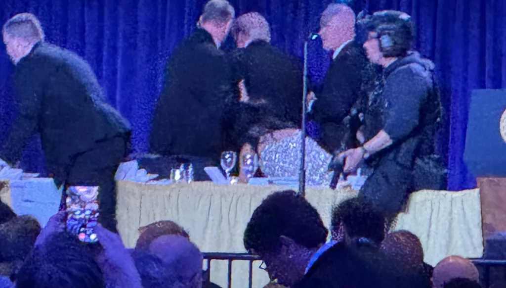 إطلاق نار بحضور ترامب… عشاء مراسلي البيت الأبيض ينقلب إلى مشهد من سينما الواقع الأميركي