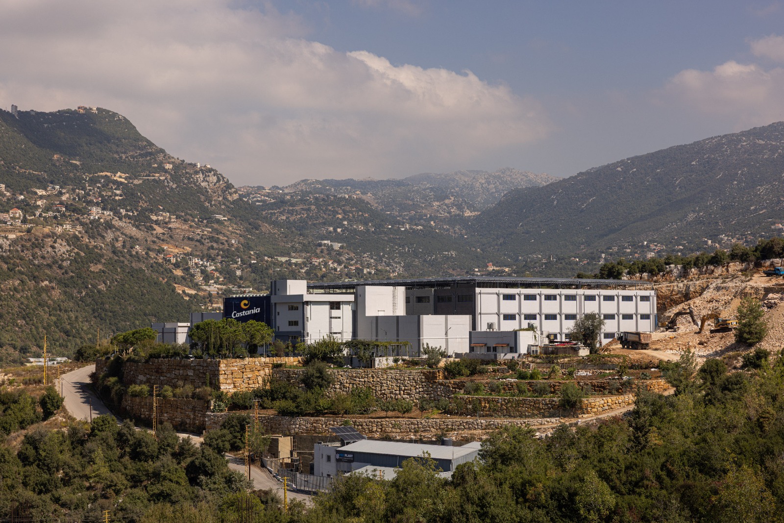 مصنع كاستانيا.