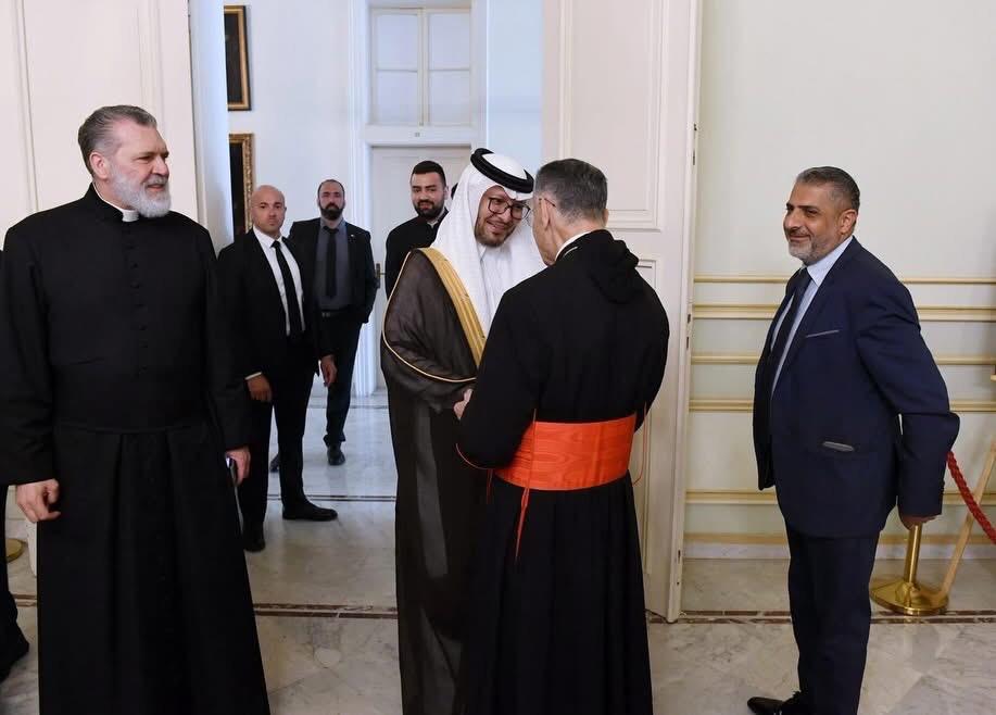 استقبل الكاردينال مار بشارة بطرس الراعي في الصرح البطريركي في بكركي سفير المملكة العربية السعودية وليد البخاري