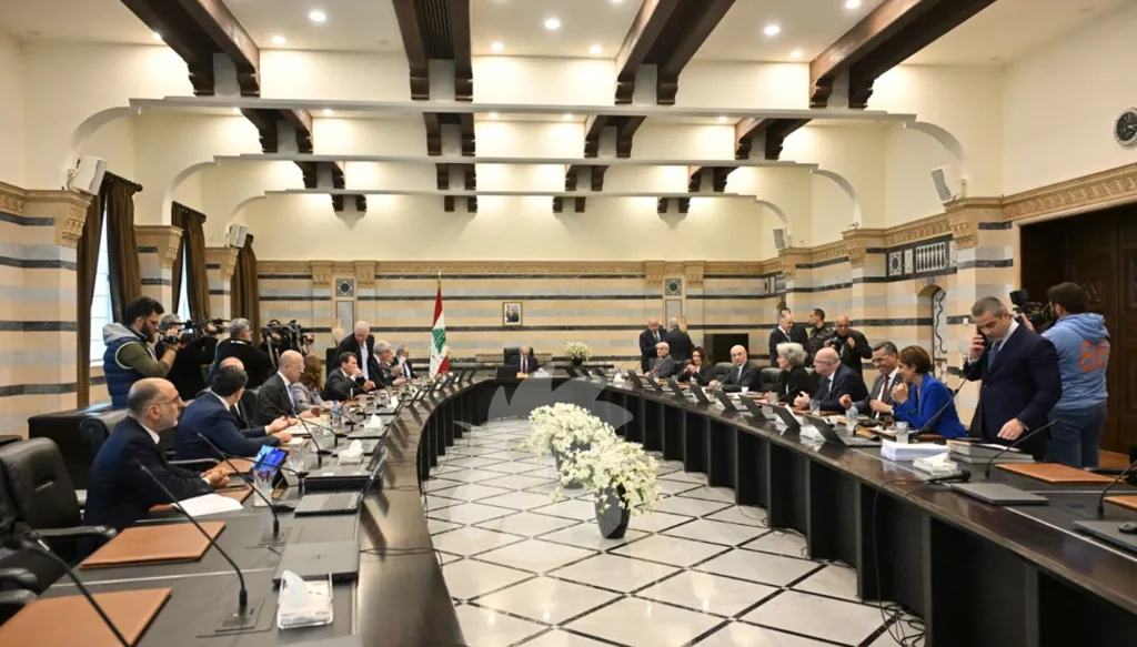 الحكومة اللبنانية تقرّ بنوداً إدارية ونواف سلام سيزور سوريا... ما جديد المفاوضات مع إسرائيل؟