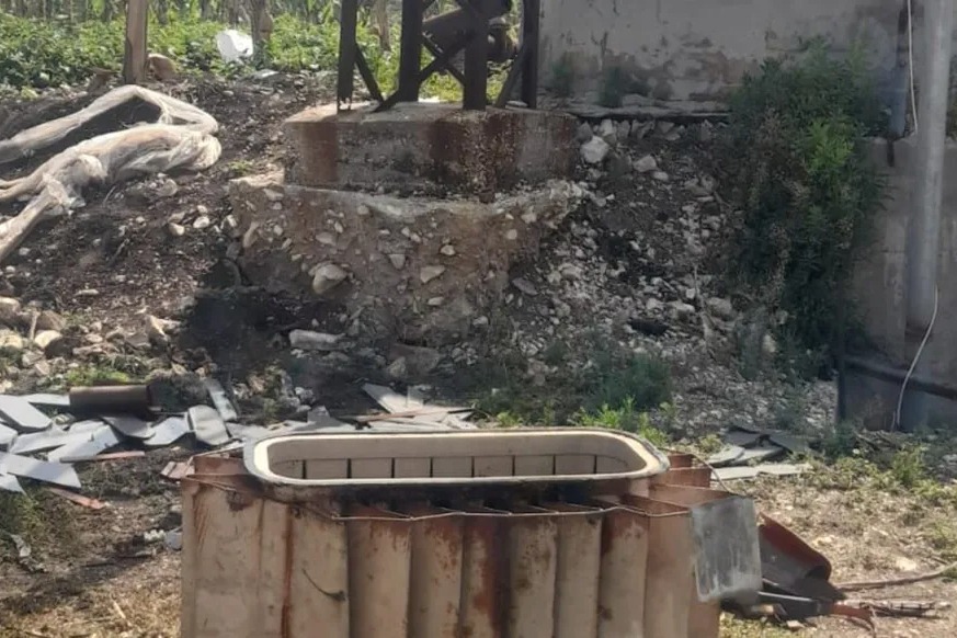 في جنوب لبنان... لصوص يستغلّون الإنذارات الإسرائيلية بالإخلاء لسرقة محوّلات الكهرباء! (فيديو)