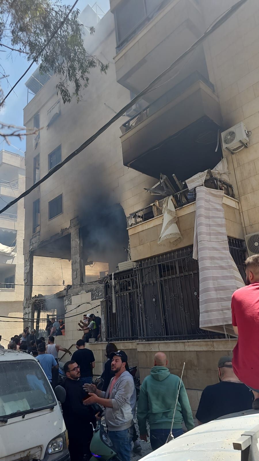 الشقة المستهدفة في منطقة الشويفات.