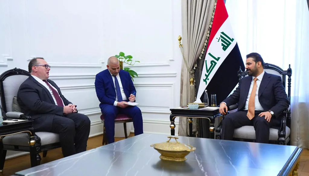 رئيس الوزراء العراقي يبحث مع القائم بأعمال السفارة الأميركية العلاقات الثنائية والأمن الإقليمي