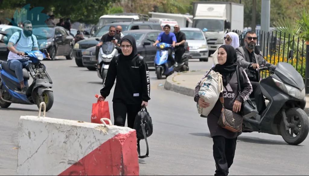 مشاهد النزوح من ضاحية بيروت الجنوبية (نبيل إسماعيل). 