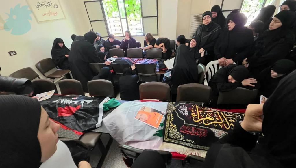 في أجواء يعتصرها الحزن... تشييع ضحايا مجزرة المراونية (فيديو)