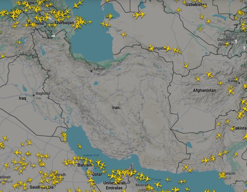 بيانات Flightradar24