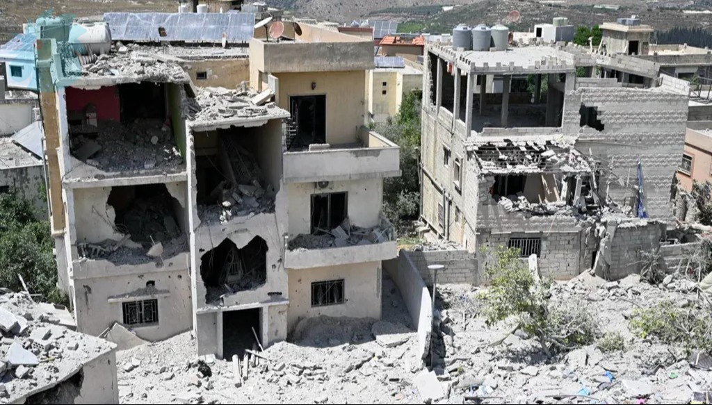 مشاهد الدمار في جنوب لبنان (حسام شبارو). 