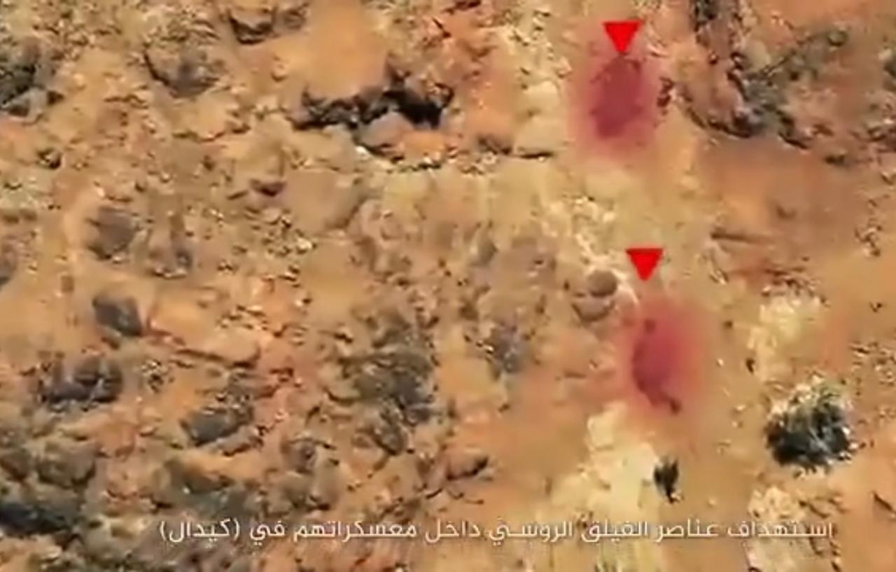 لقطة من فيديو لاستهداف عناصر من الفيلق الروسي في مالي بواسطة المسيّرات. (النهار)