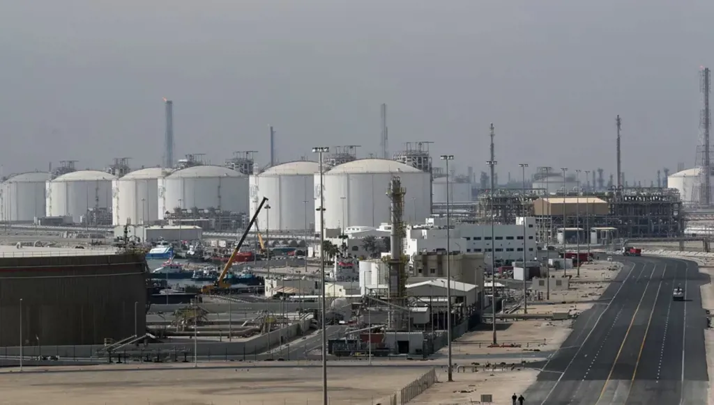 العراق يؤكد وقوفه إلى جانب قطر بعد حادثة رأس لفان الصناعية